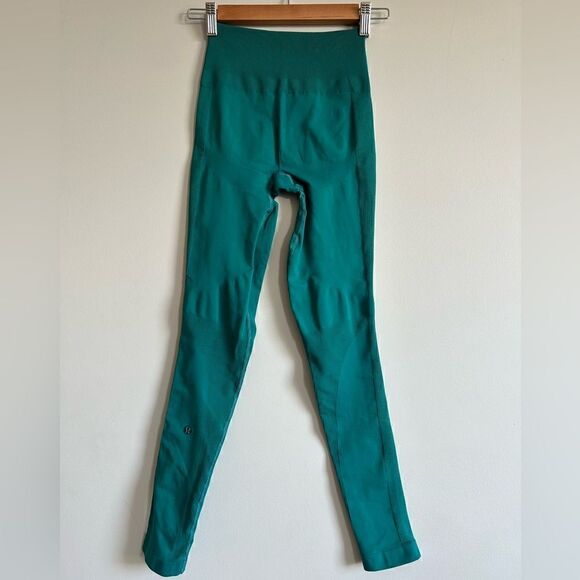 Lululemon Zone In Tight in Forage Teal - Picture 6 of 9